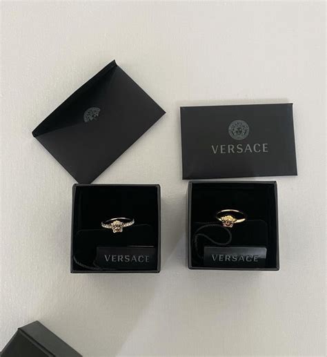 versace jewelry card